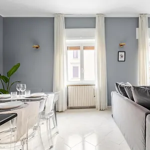 Apartment - Isola, Milan