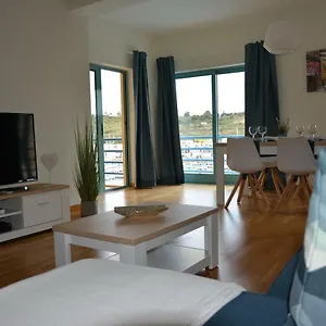 stunning-apartment-with-marina-views.hotelaalgarve.com/